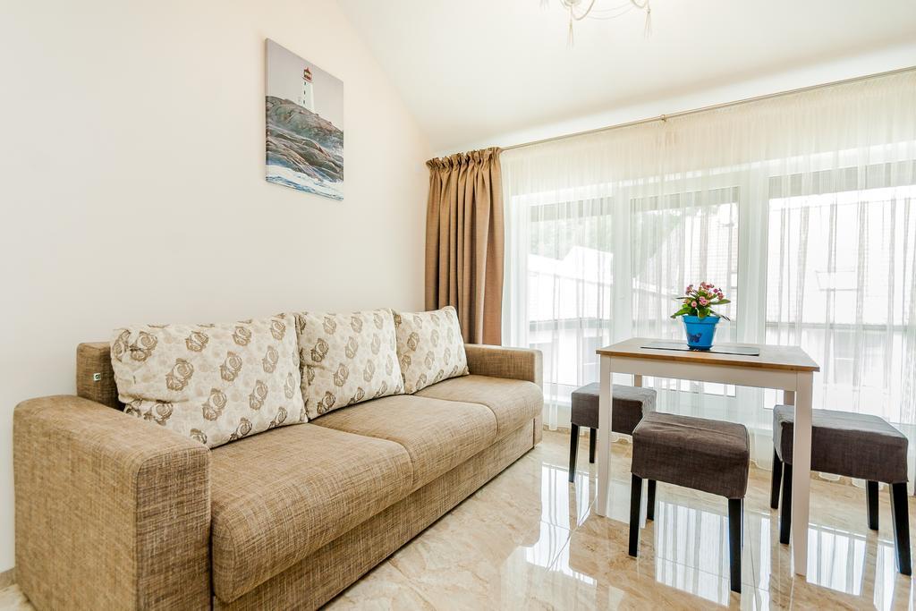 Prie Azuolo Apartment Juodkrante Exterior photo
